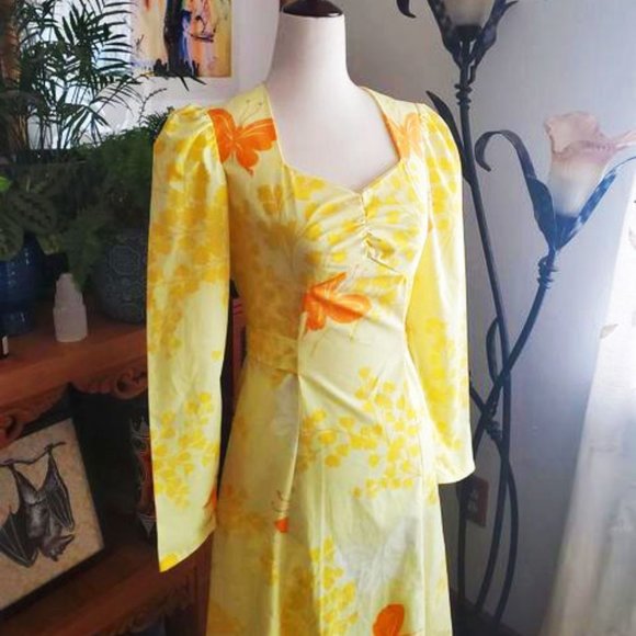 Vintage 70s Puff Sleeve Butterfly Maxi Dress - Picture 2 of 5